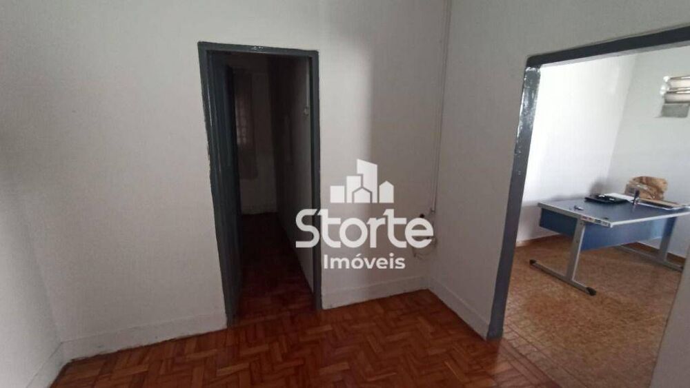 Casa, 2 quartos, 200 m² - Foto 6