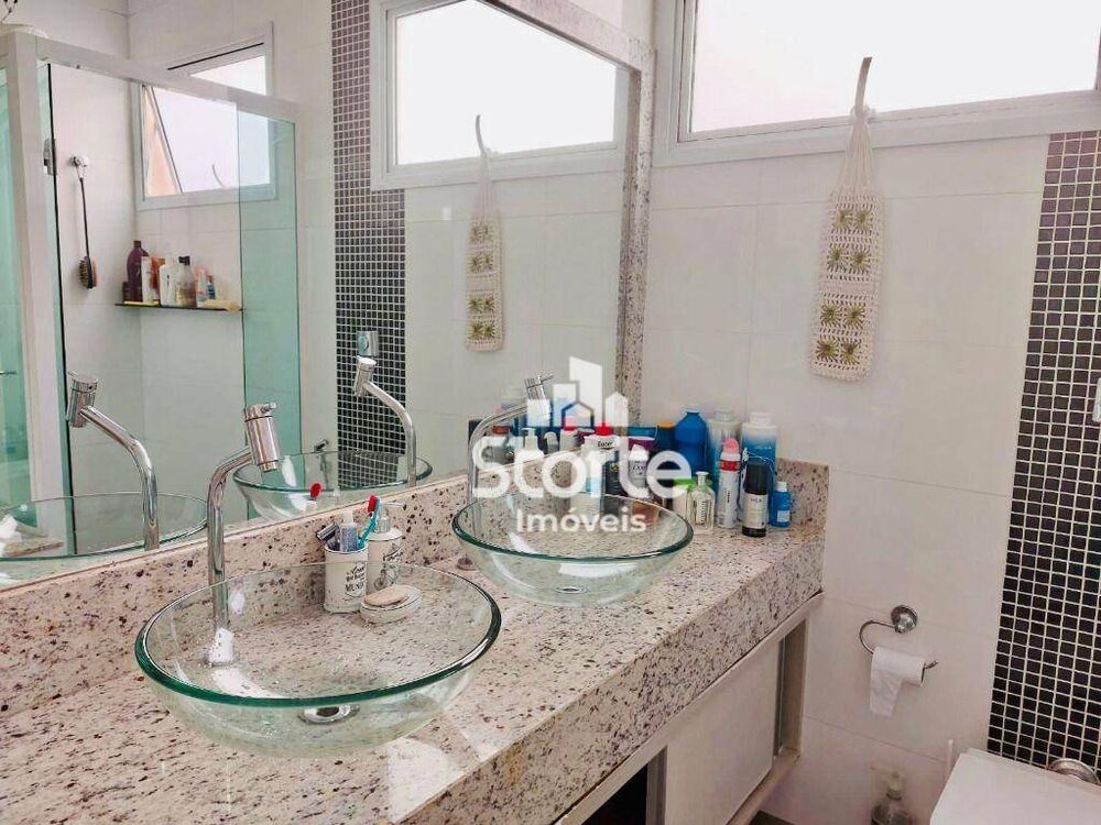 Casa, 3 quartos, 176 m² - Foto 3