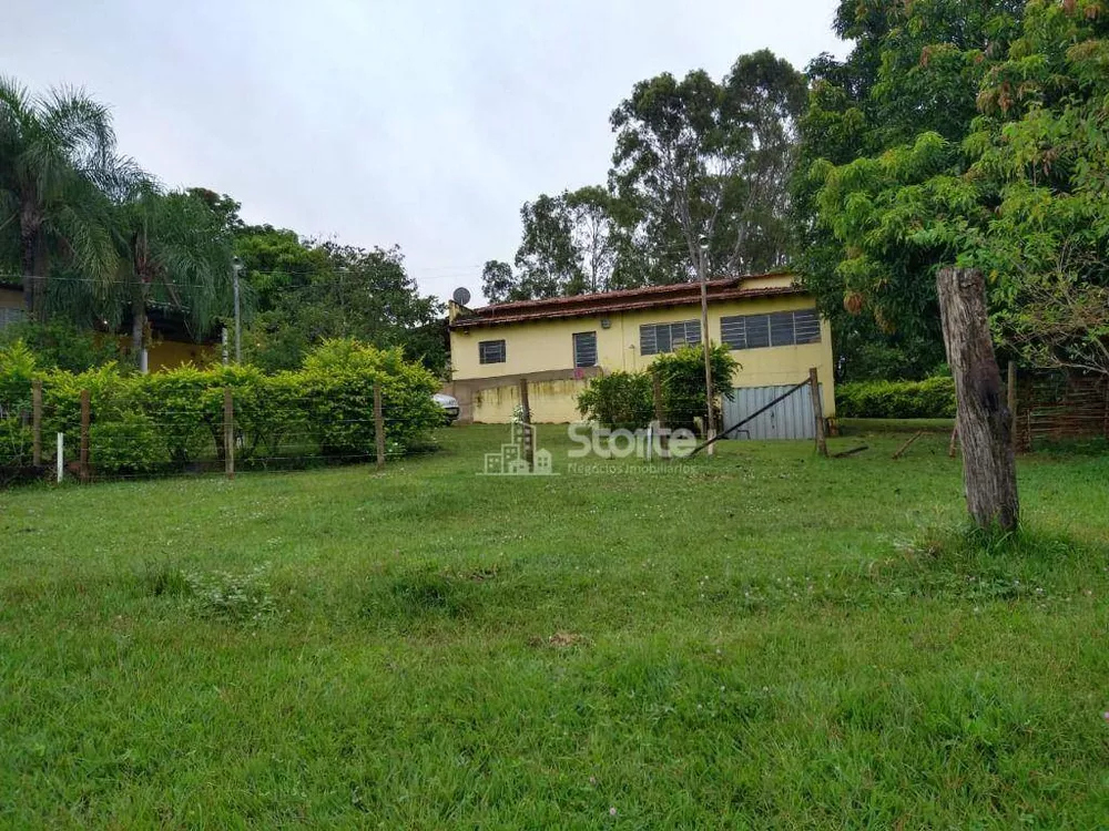 Chácara, 5 quartos, 2520 m² - Foto 1