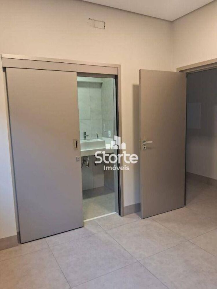 Casa, 3 quartos, 171 m² - Foto 1