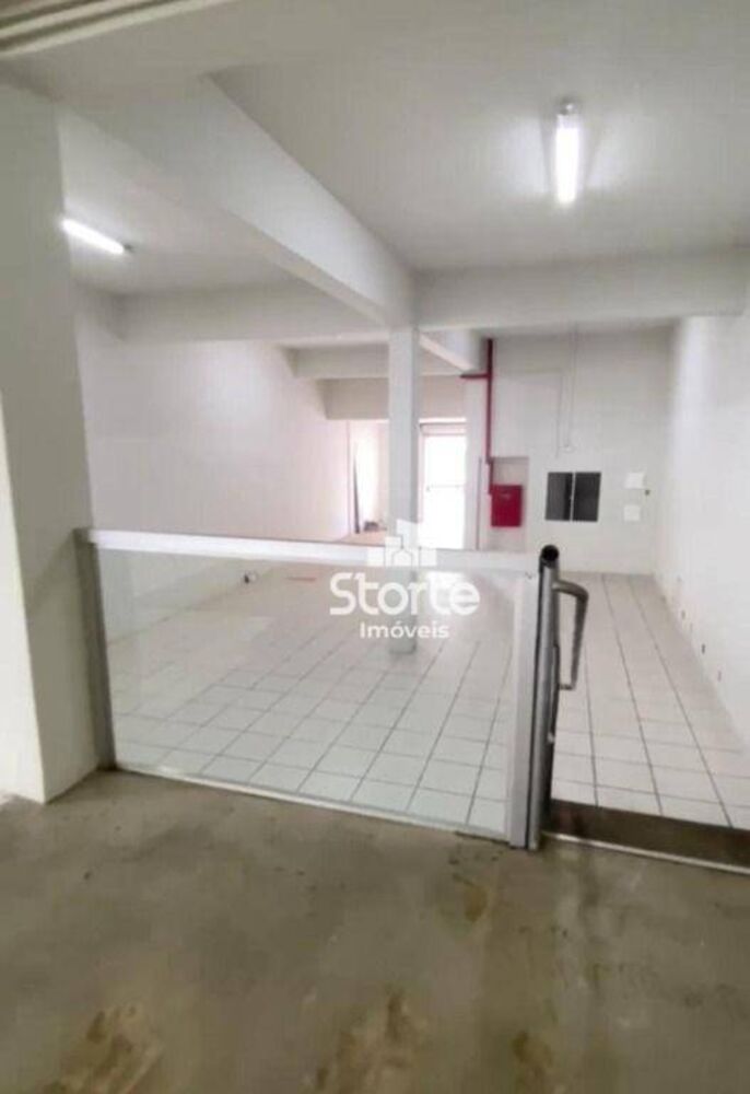 Loja-Salão, 250 m² - Foto 1