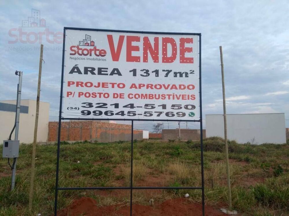Terreno, 1317 m² - Foto 1