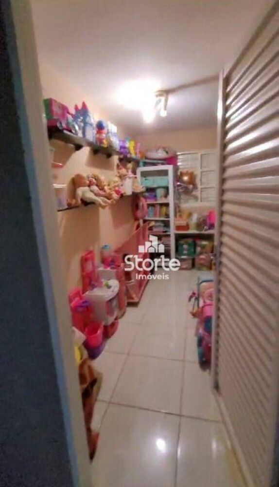 Casa, 4 quartos, 210 m² - Foto 8