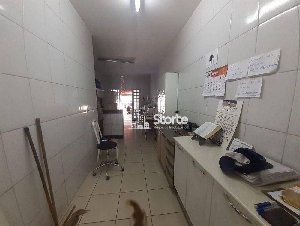 Casa, 2 quartos, 190 m² - Foto 3