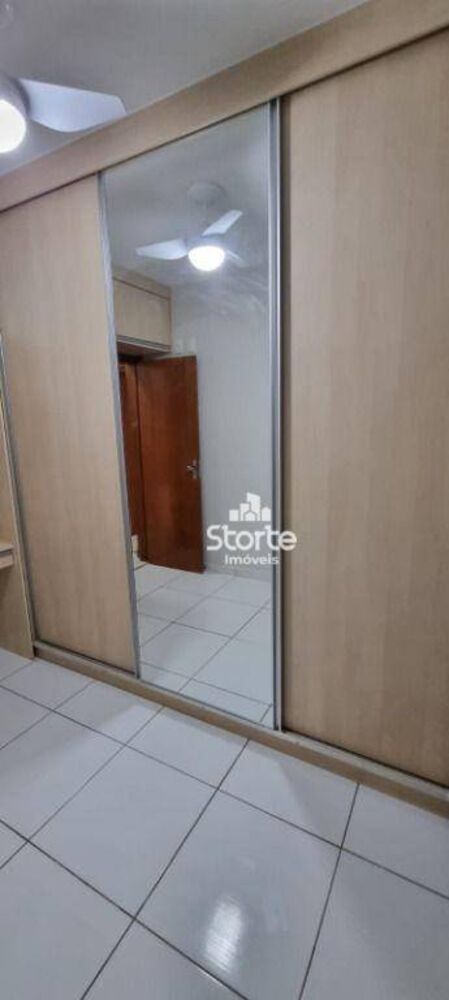 Apartamento à venda com 2 quartos, 57m² - Foto 7