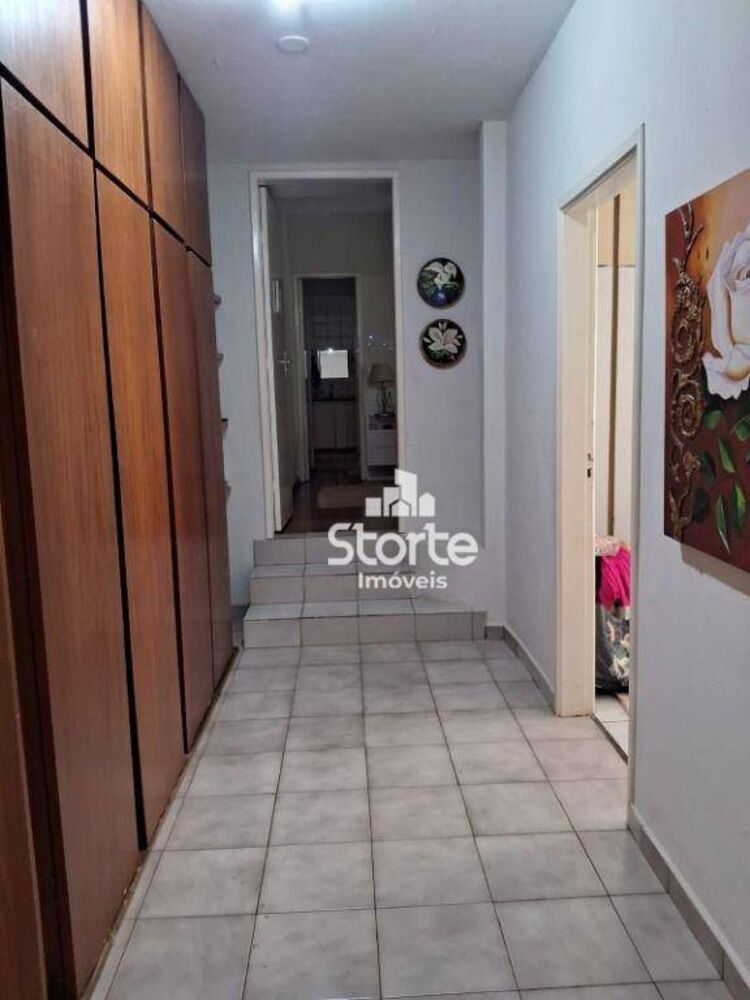 Casa, 3 quartos, 170 m² - Foto 1