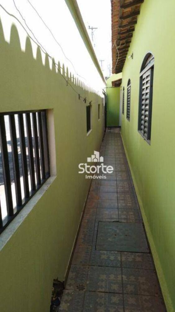 Casa, 4 quartos - Foto 1