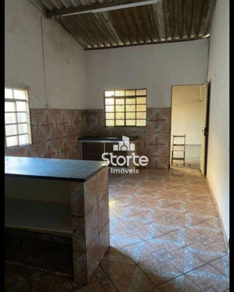 Casa, 2 quartos, 100 m² - Foto 2