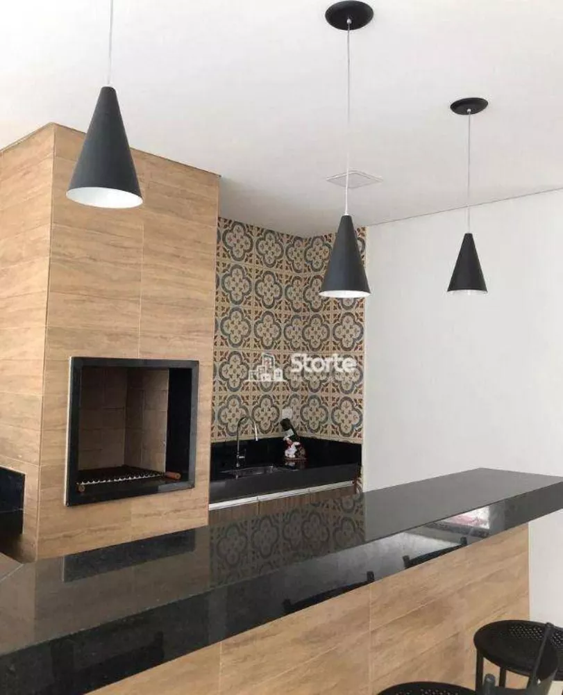 Casa, 5 quartos, 220 m² - Foto 9