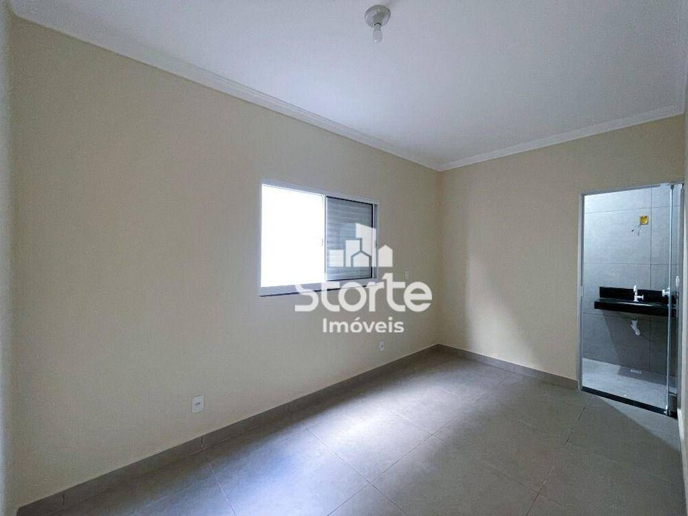 Casa, 3 quartos, 80 m² - Foto 2