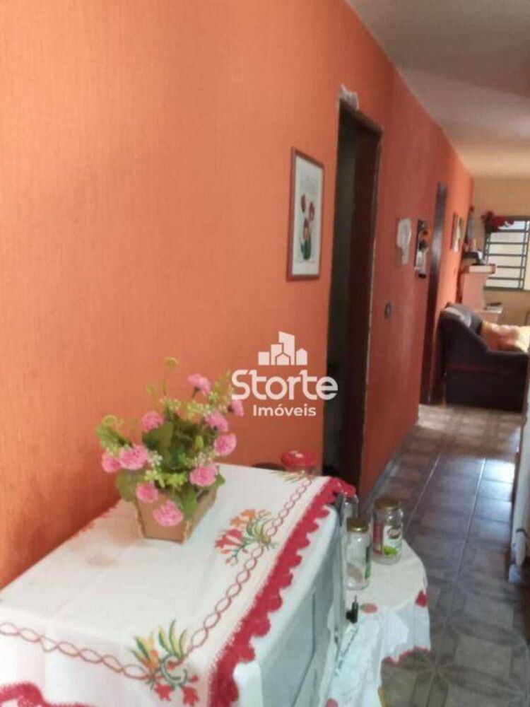 Casa, 3 quartos, 172 m² - Foto 4