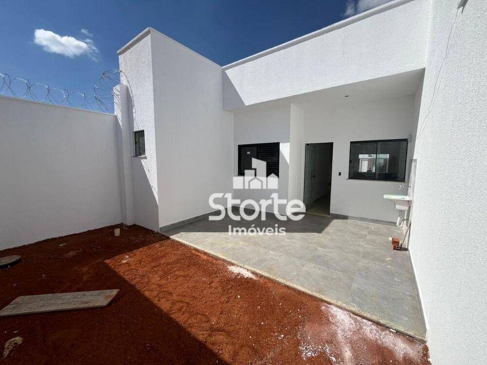 Casa, 3 quartos, 76 m² - Foto 1