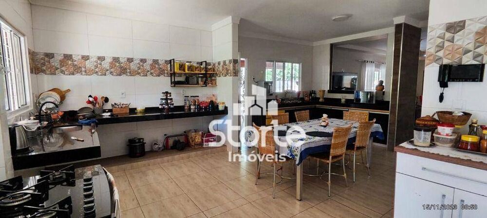Chácara à venda com 3 quartos, 1000M2 - Foto 1