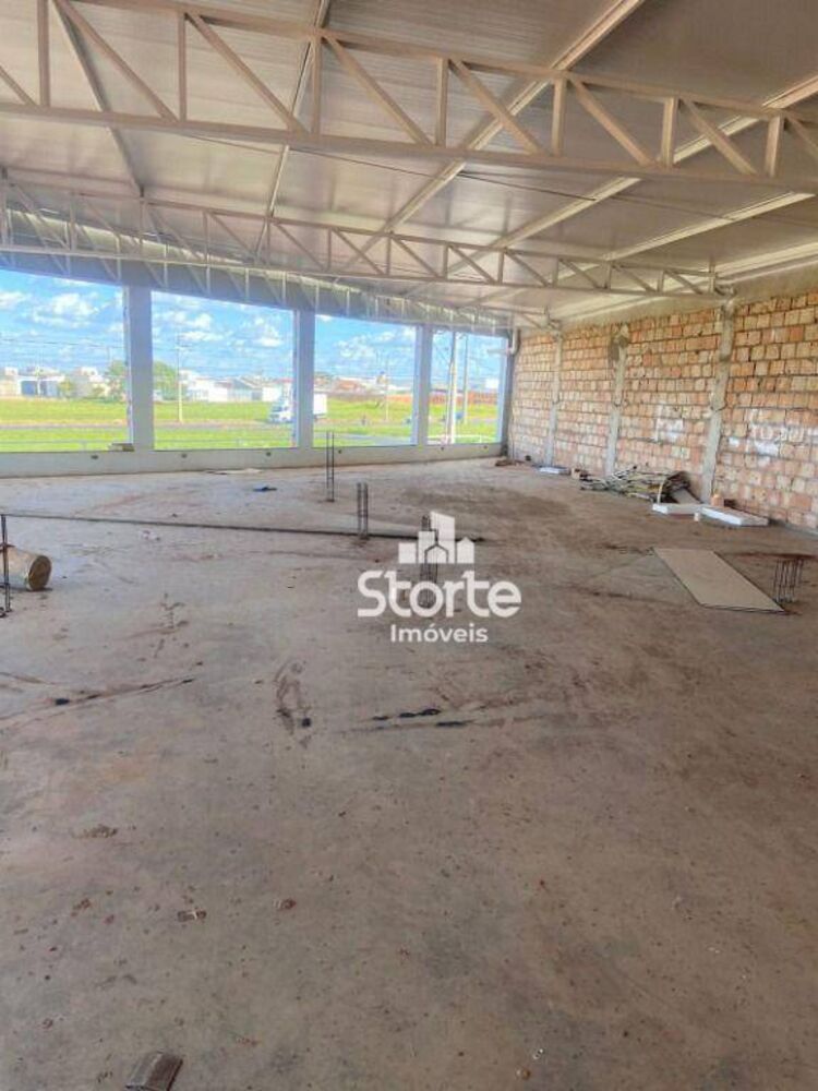 Sala-Conjunto, 600 m² - Foto 1