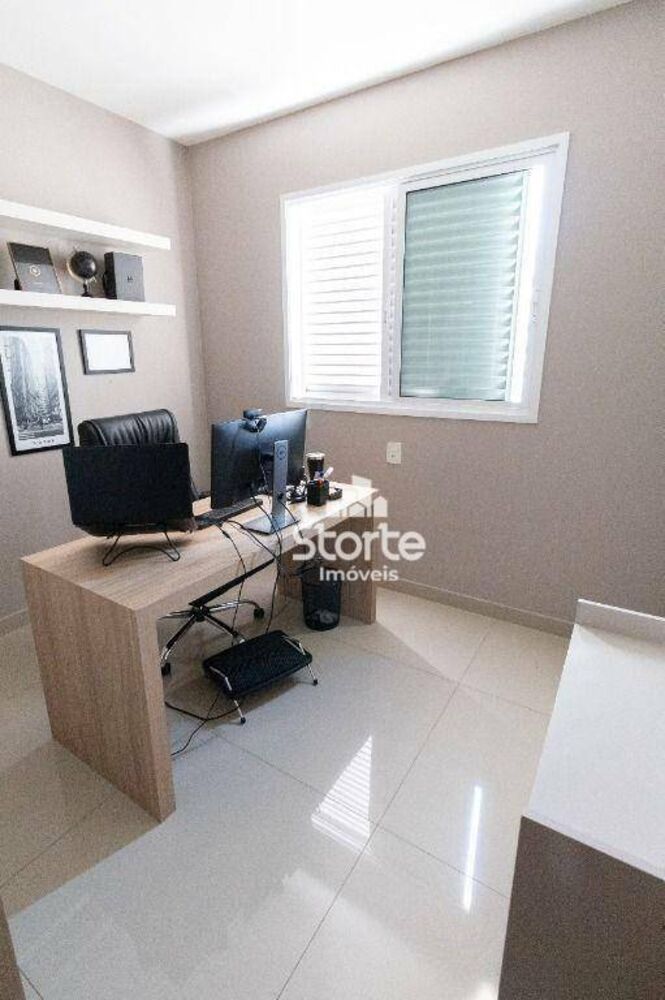 Apartamento, 4 quartos, 226 m² - Foto 13