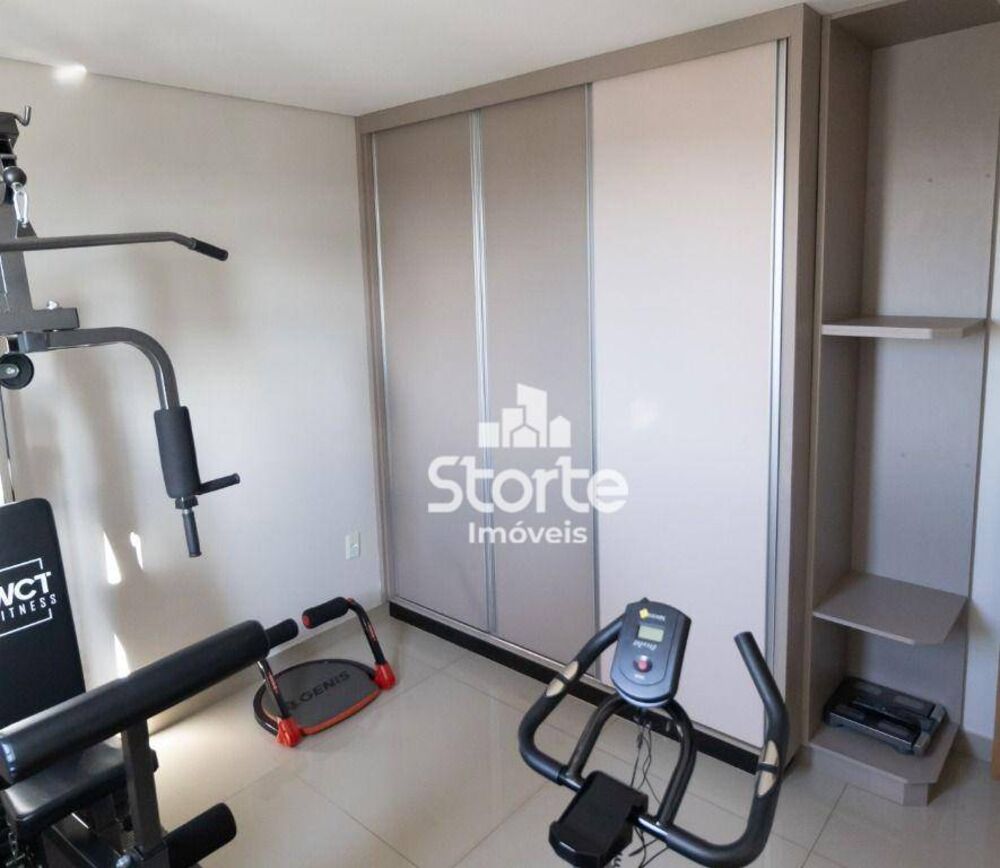 Apartamento, 4 quartos, 226 m² - Foto 1