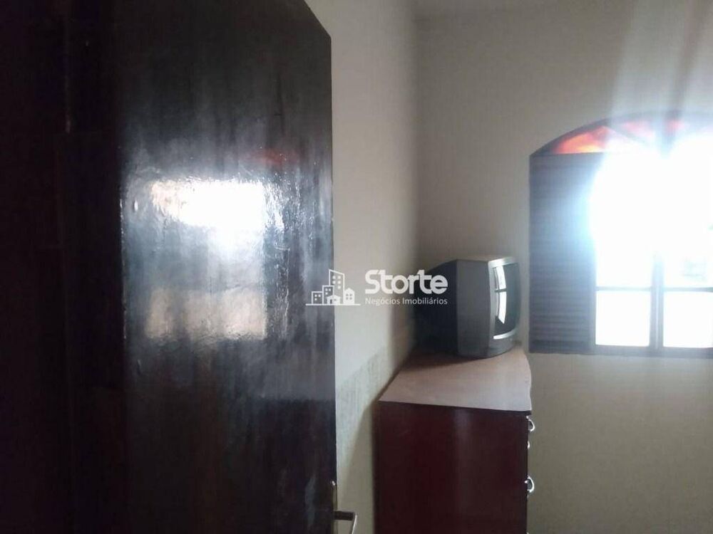 Casa, 4 quartos, 200 m² - Foto 4