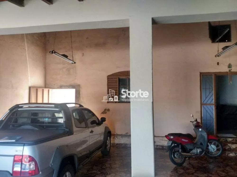 Casa, 4 quartos, 200 m² - Foto 19