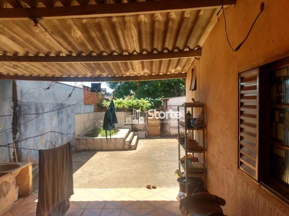 Casa, 4 quartos, 200 m² - Foto 13