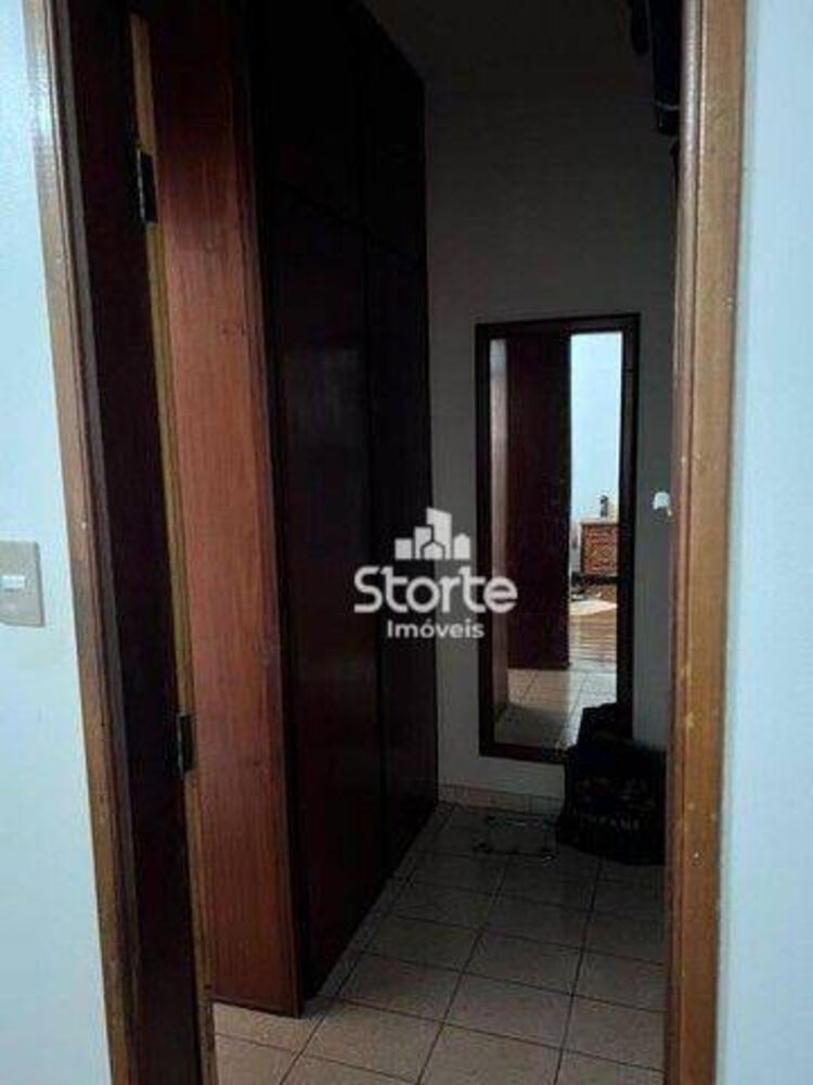 Casa, 4 quartos, 400 m² - Foto 2