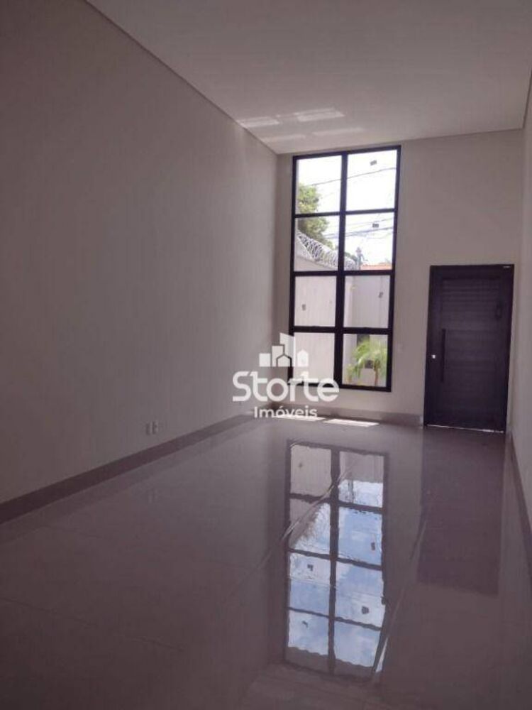 Casa, 3 quartos, 163 m² - Foto 2