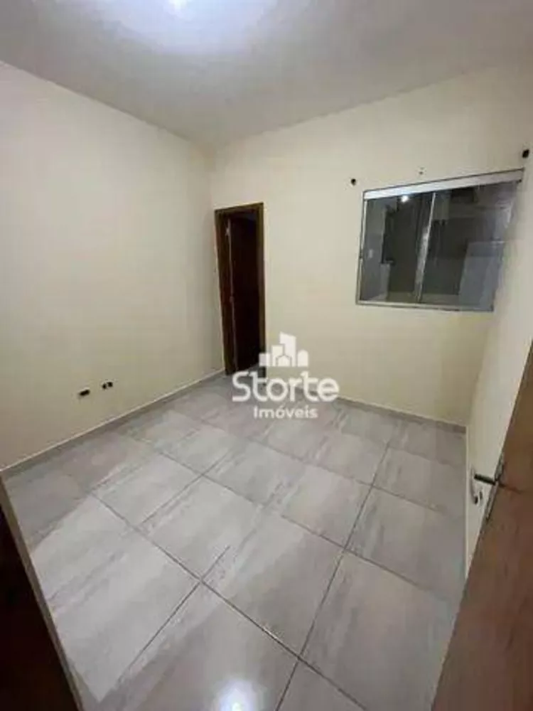 Apartamento à venda com 2 quartos, 63m² - Foto 3