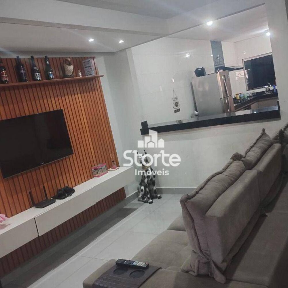 Casa, 3 quartos, 136 m² - Foto 4