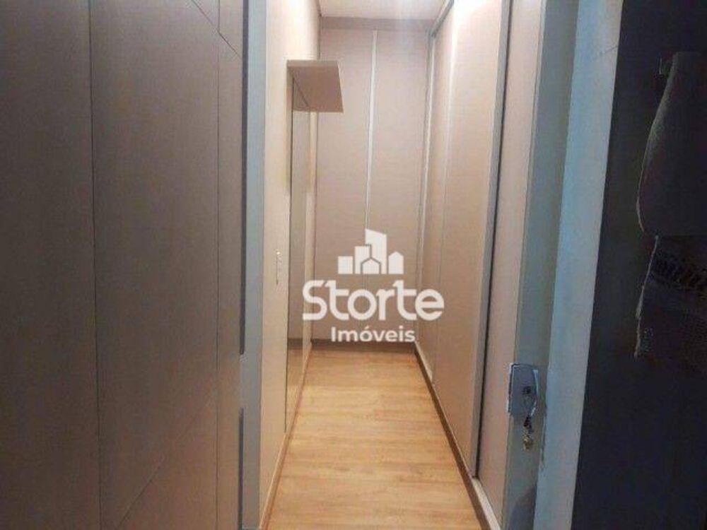 Casa, 3 quartos, 242 m² - Foto 3