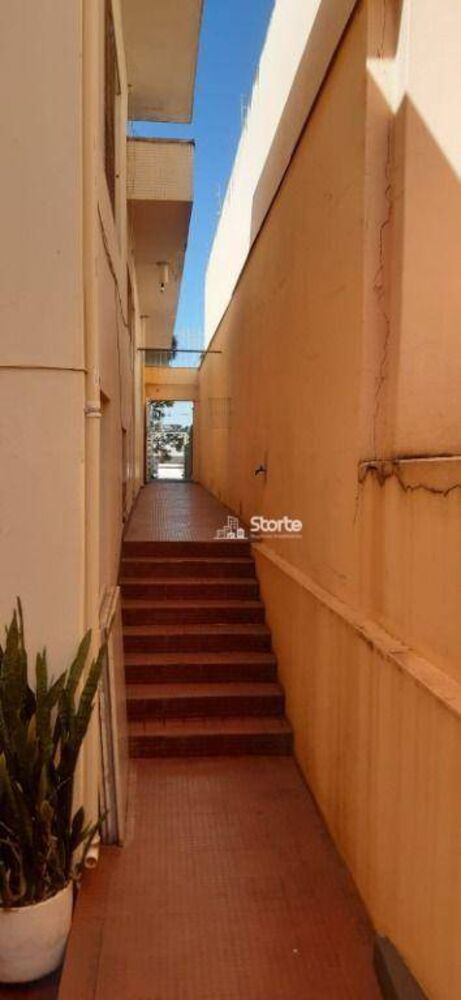 Casa, 7 quartos, 531 m² - Foto 2