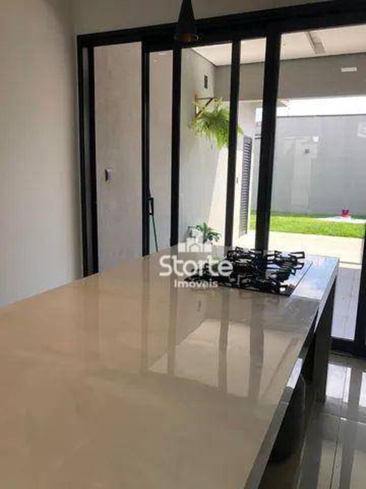 Casa, 3 quartos, 138 m² - Foto 3
