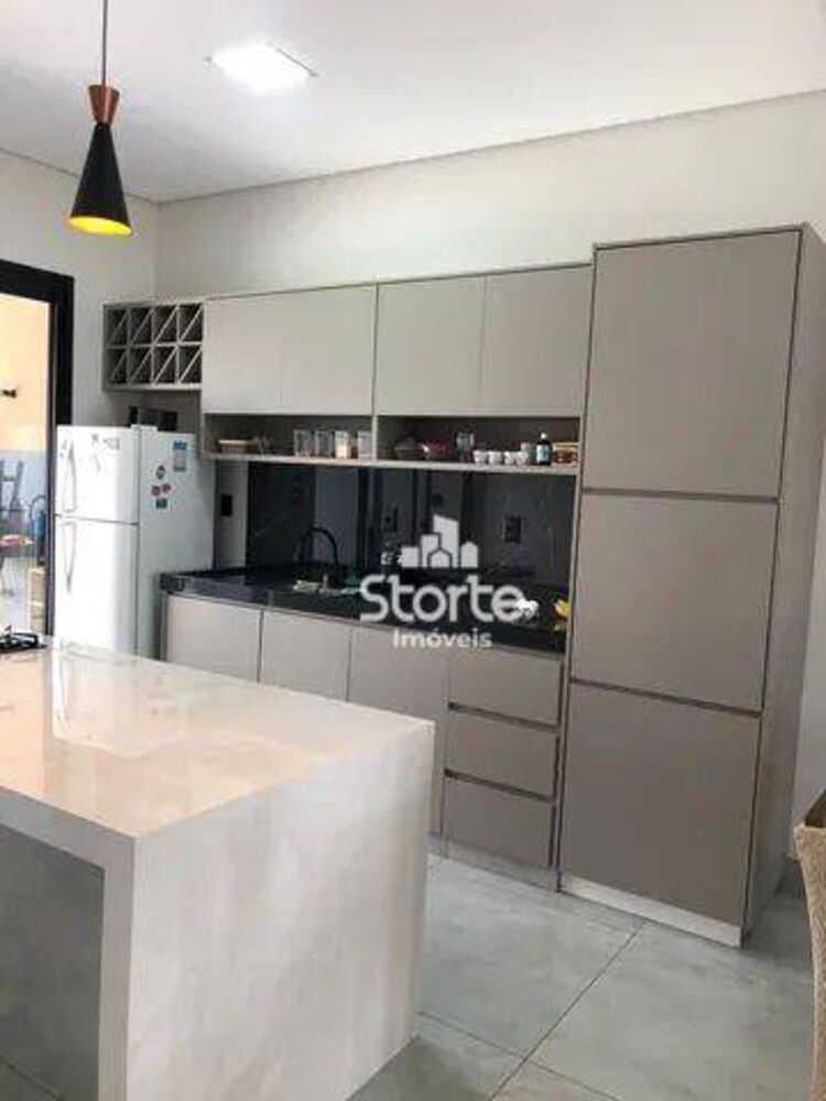 Casa, 3 quartos, 138 m² - Foto 2