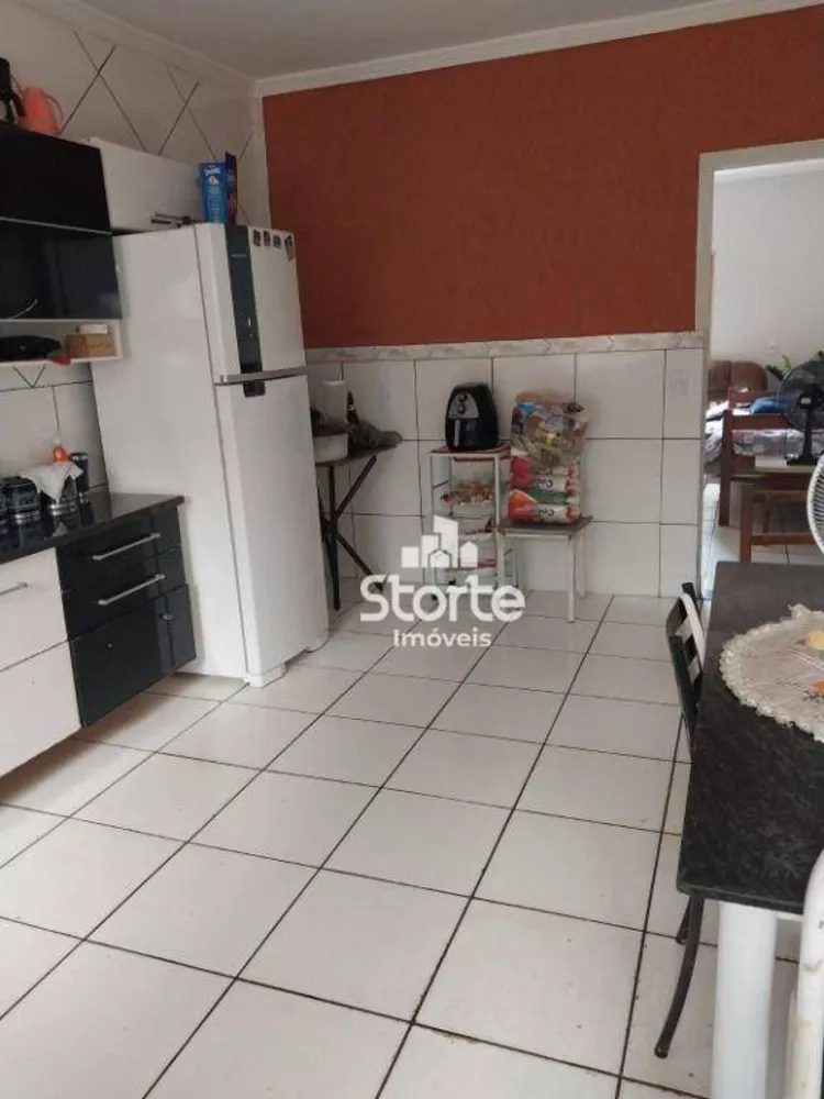 Casa, 5 quartos, 110 m² - Foto 1