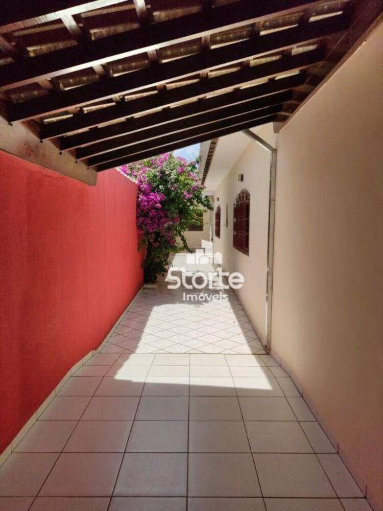 Casa, 3 quartos, 241 m² - Foto 12