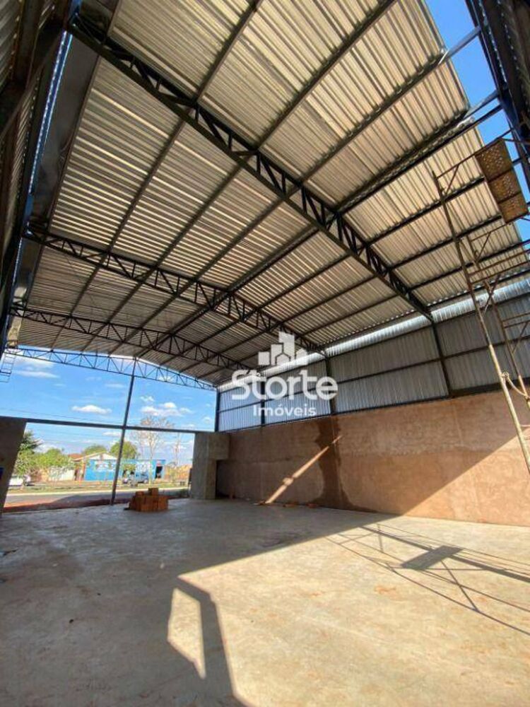 Depósito-Galpão, 223 m² - Foto 1