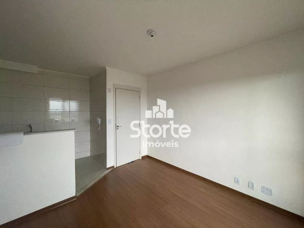 Apartamento para alugar com 2 quartos, 45m² - Foto 2