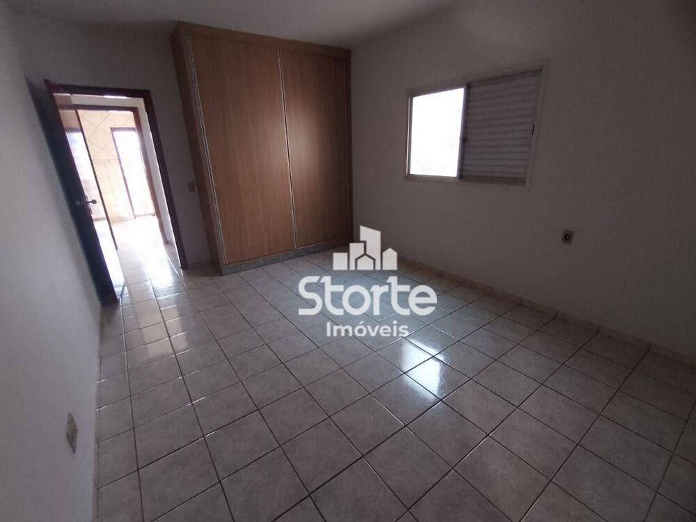 Casa, 6 quartos, 380 m² - Foto 31