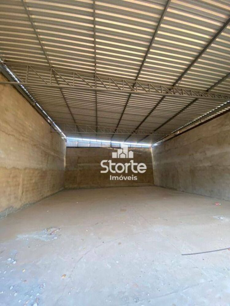 Depósito-Galpão, 648 m² - Foto 2