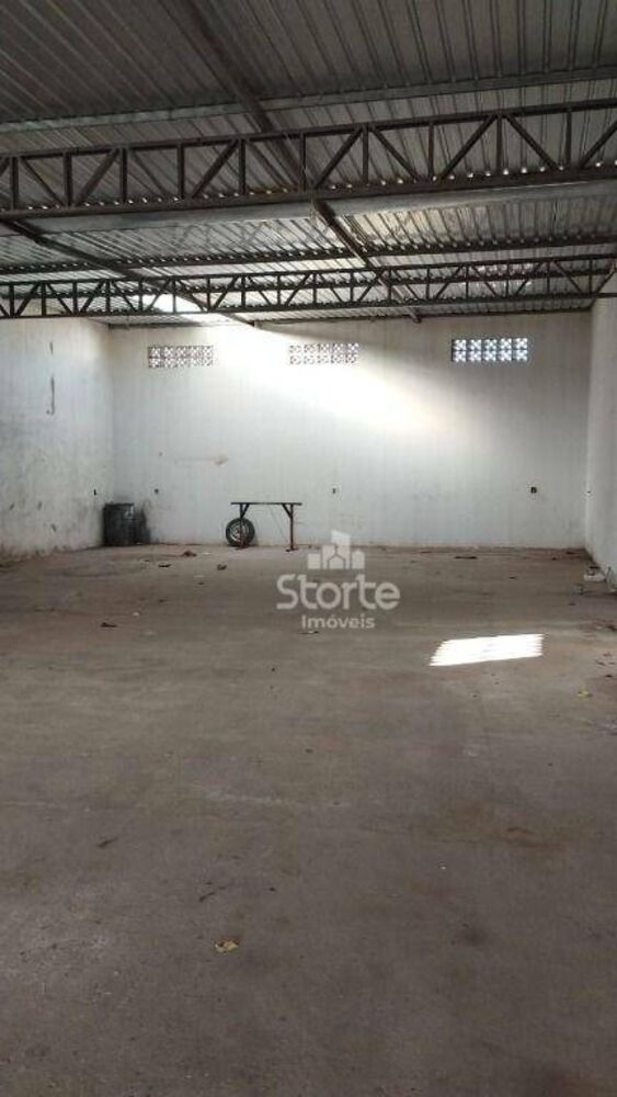 Depósito-Galpão, 240 m² - Foto 3
