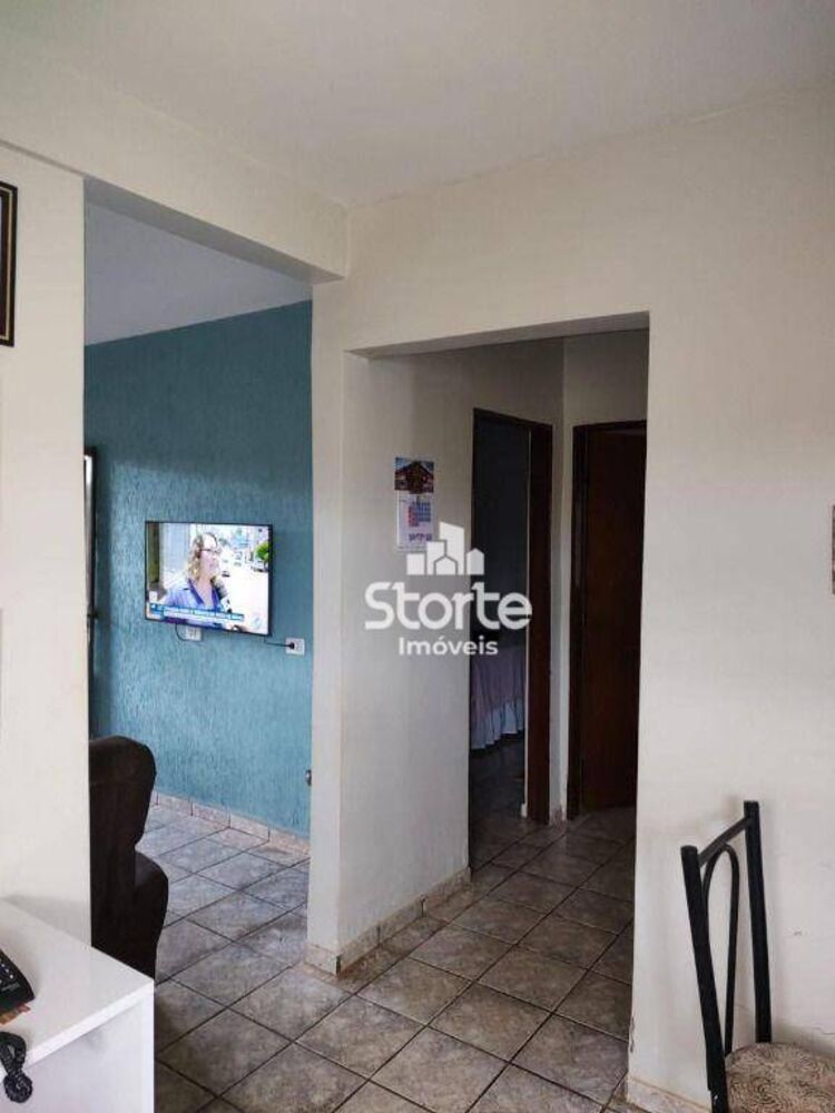 Casa, 2 quartos, 90 m² - Foto 2