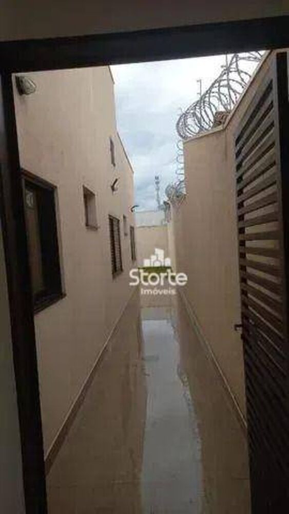 Casa, 3 quartos, 162 m² - Foto 1