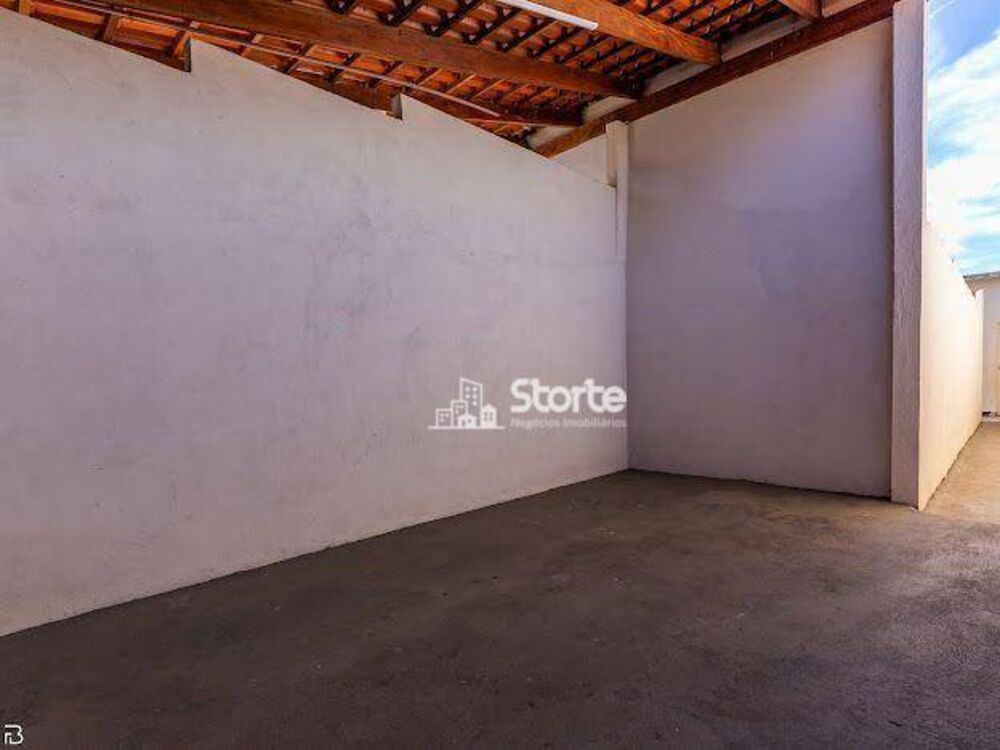 Casa, 5 quartos, 130 m² - Foto 1