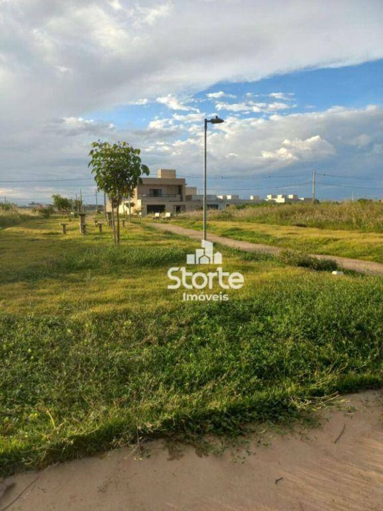 Terreno, 300 m² - Foto 2
