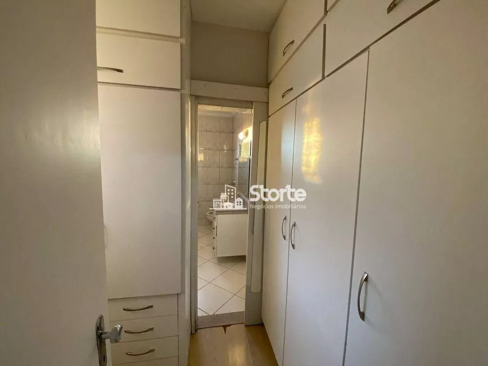 Casa, 4 quartos, 266 m² - Foto 11