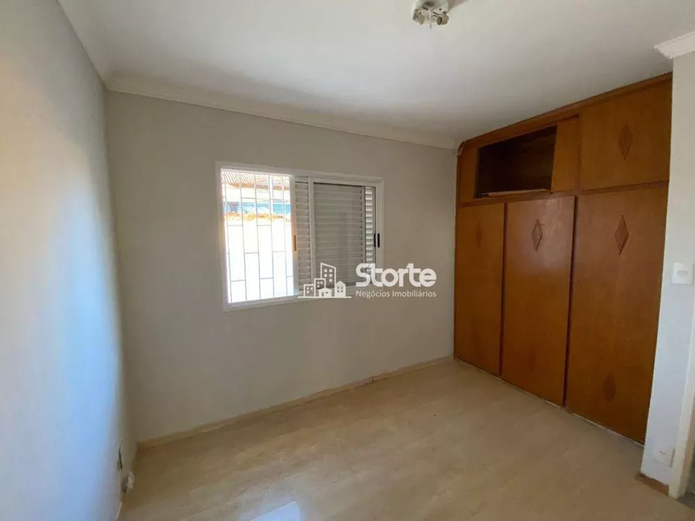 Casa, 4 quartos, 266 m² - Foto 8