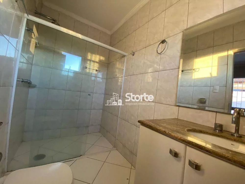 Casa, 4 quartos, 266 m² - Foto 13
