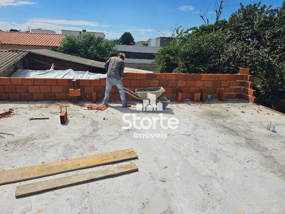 Casa, 2 quartos, 75 m² - Foto 1