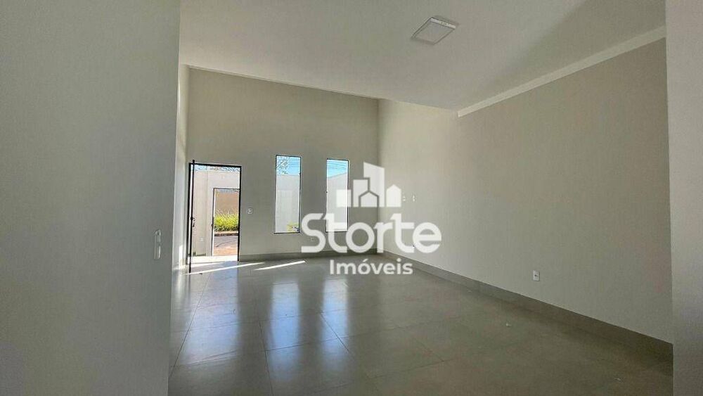 Casa, 3 quartos, 130 m² - Foto 1
