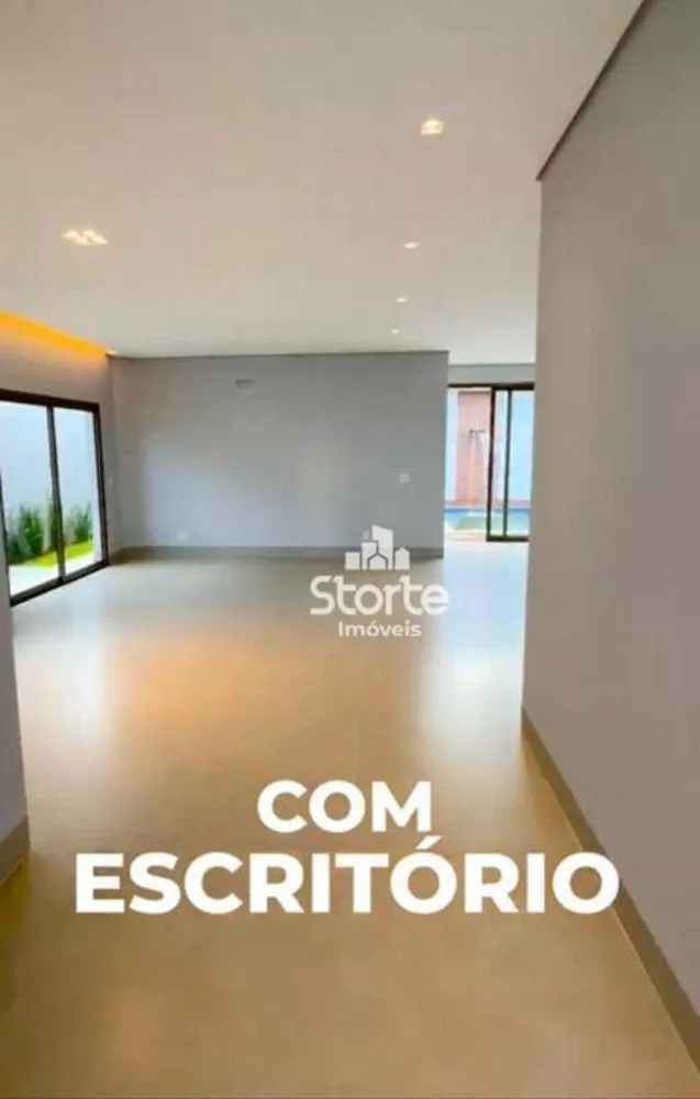 Casa de Condomínio à venda com 3 quartos, 200m² - Foto 2