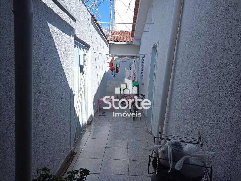 Casa, 2 quartos, 200 m² - Foto 8