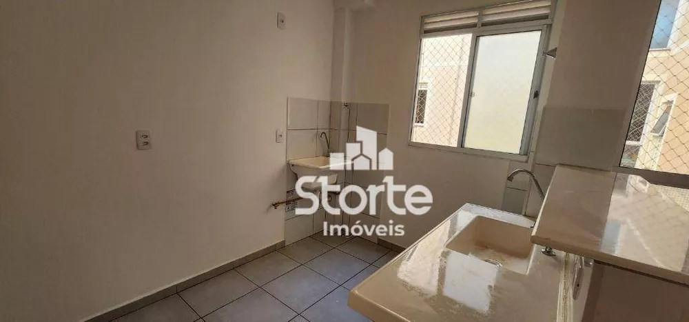 Apartamento à venda com 2 quartos, 39m² - Foto 4